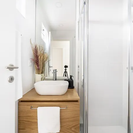 Forum Iii By House And People Apartment Braga