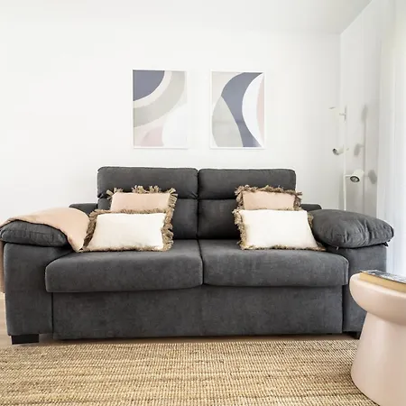 Forum Iii By House And People Braga