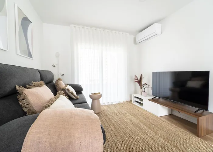 Forum Iii By House And People Apartman